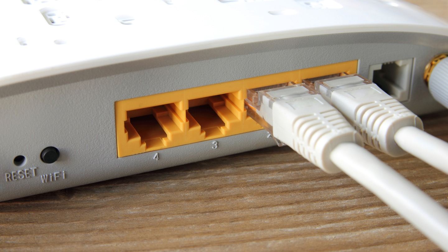 difference modem vs router